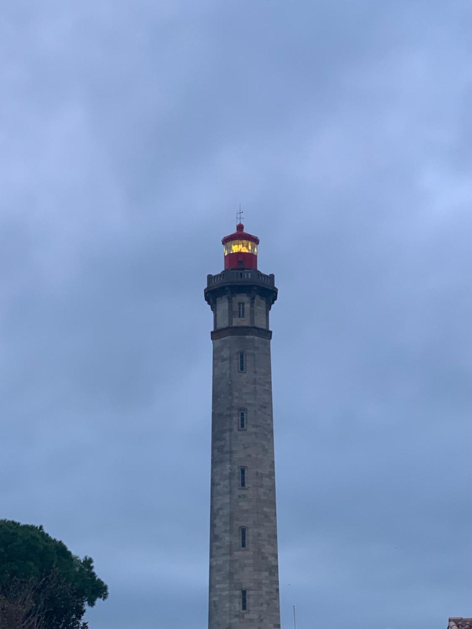 Maison 10/12 Pers A 5 Min Du Phare Des Baleines Saint-Clément-des-Baleines Exteriör bild